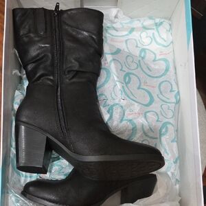 BareTraps Charcoal Heeled Boots